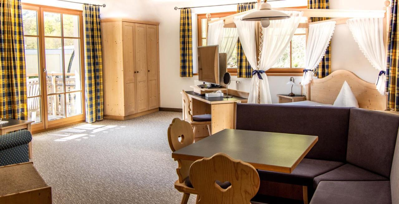 Hotel Vermoi Лачес Екстер'єр фото