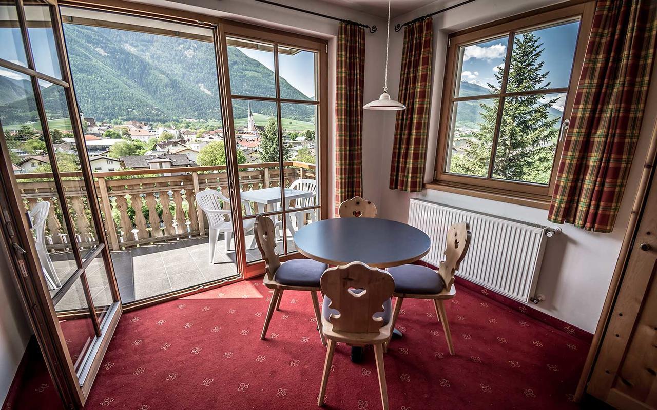 Hotel Vermoi Лачес Екстер'єр фото